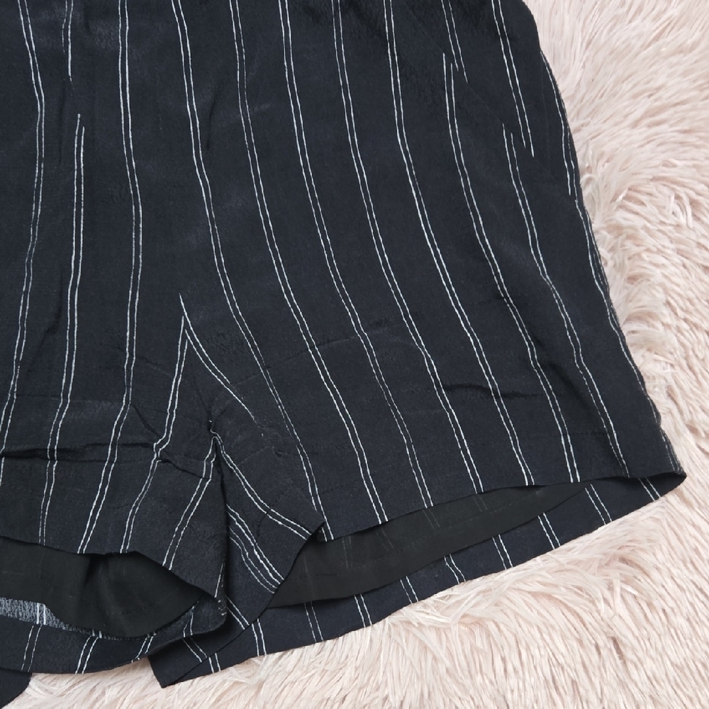 Wilfred Women's Black and White Striped High Waist Shorts XS